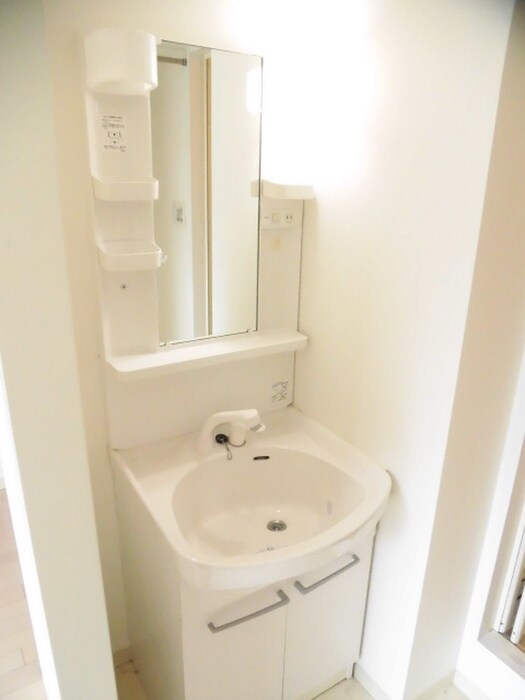 物件内観写真15　(洗面)