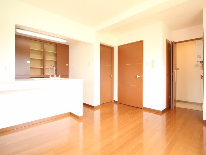 物件内観写真18　(居室)