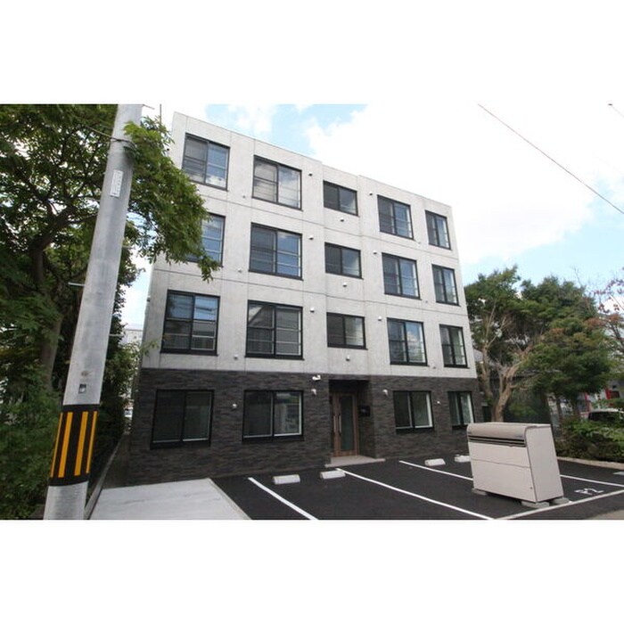 物件外観写真2　(外観写真)