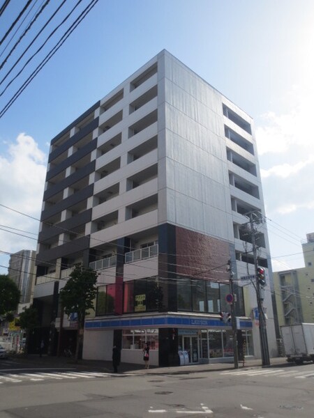 カマ－ル６－６外観写真