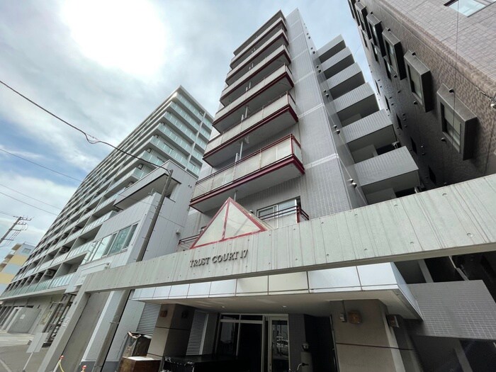 物件外観写真2　(外観写真)