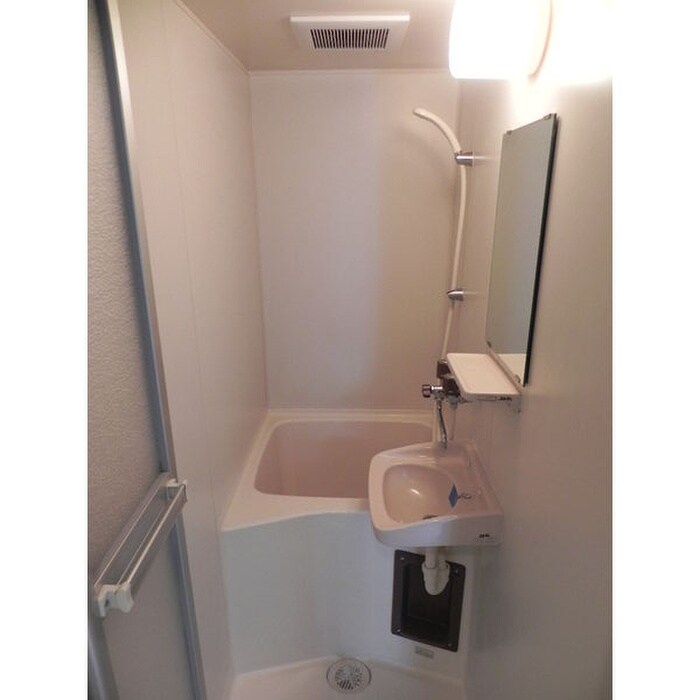 物件内観写真11　(バス／シャワールーム等)