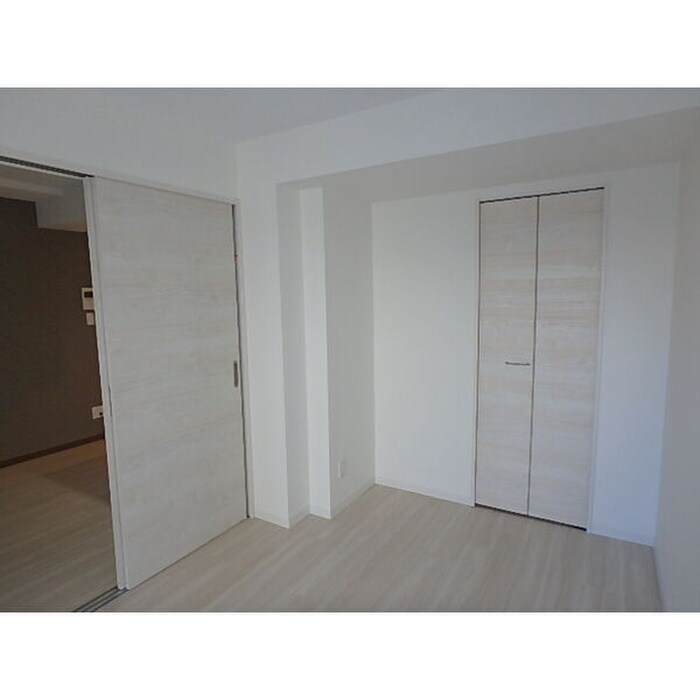 物件内観写真11　(収納)