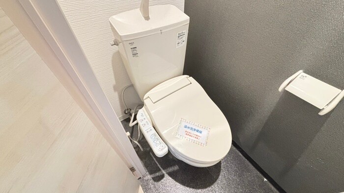 物件内観写真15　(トイレ)