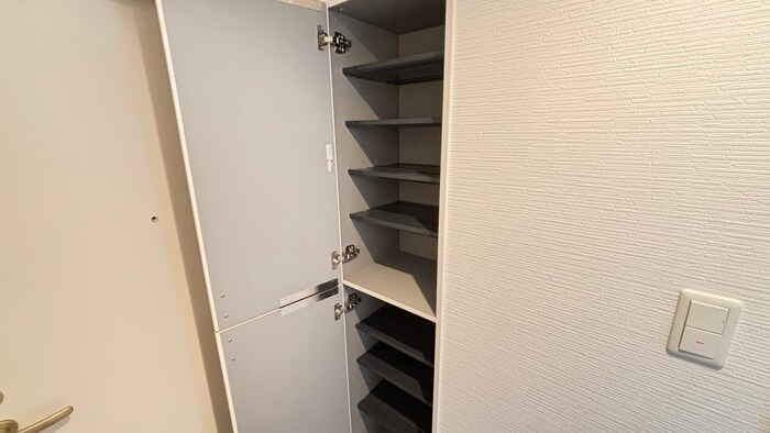 物件内観写真19　(靴箱)