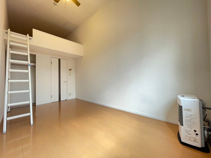 物件内観写真8　(居室)