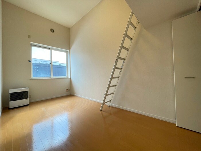 物件内観写真9　(居室)