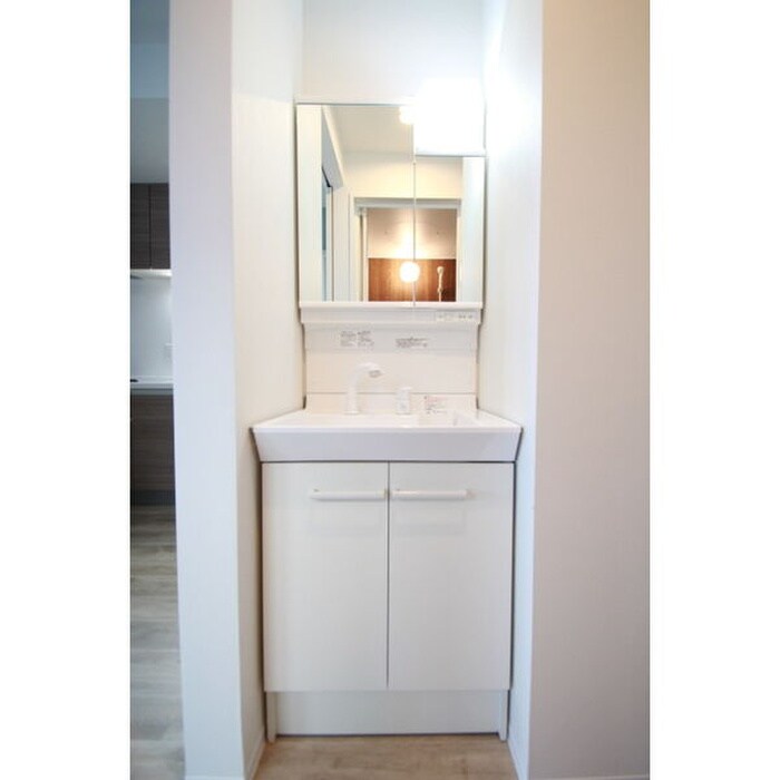 物件内観写真6　(洗面)