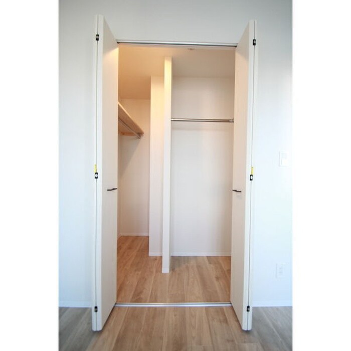 物件内観写真7　(収納)