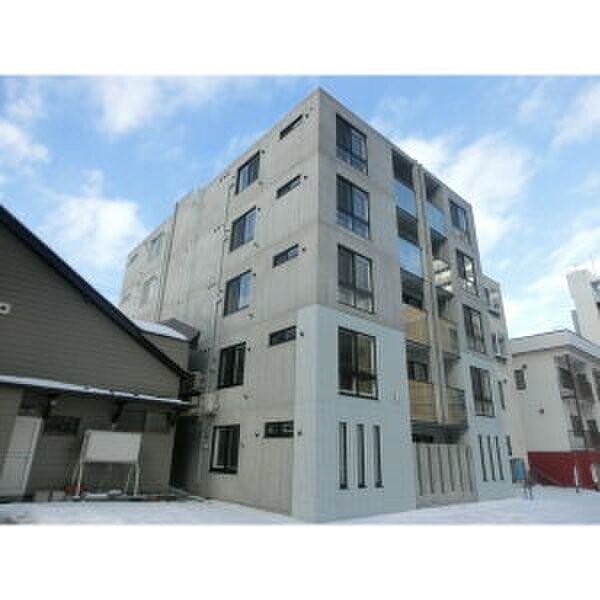 物件外観写真2　(外観写真)