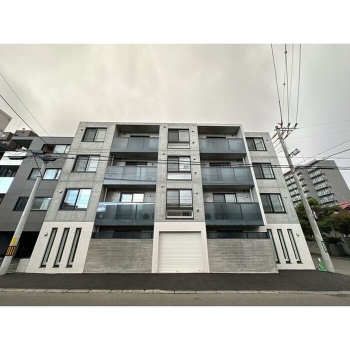 物件外観写真1　(外観写真)