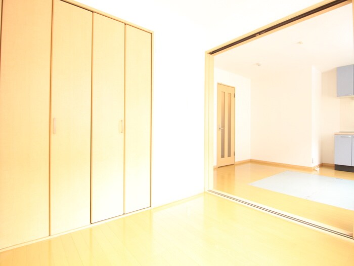 物件内観写真10　(居室)