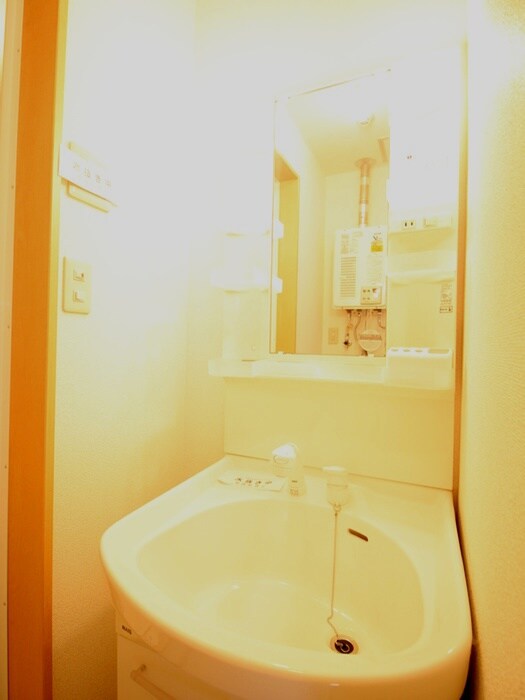 物件内観写真13　(洗面)