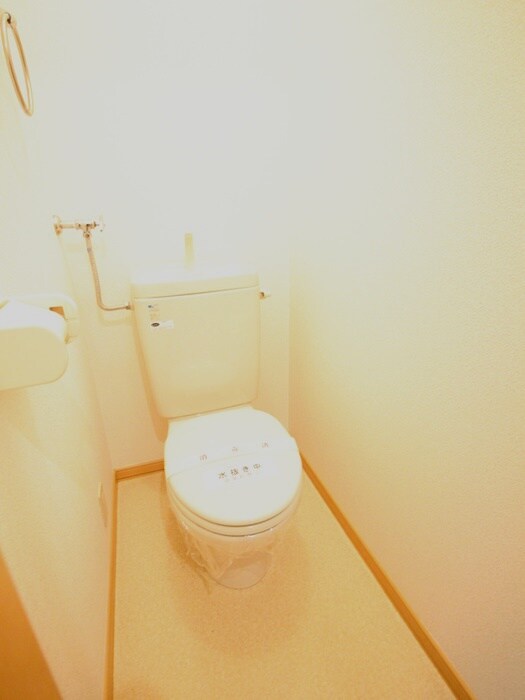 物件内観写真15　(トイレ)