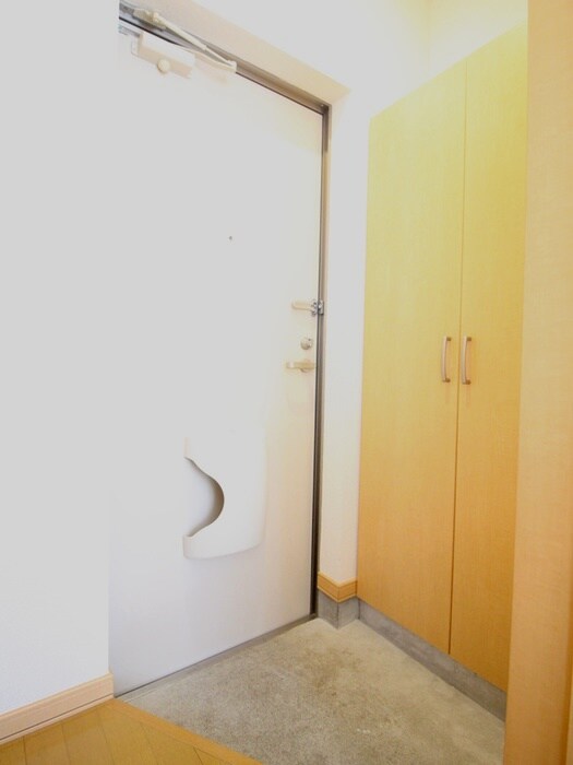 物件内観写真22　(玄関)