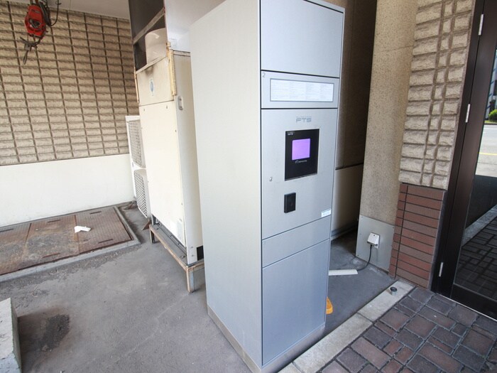 物件外観写真4　(建物設備)