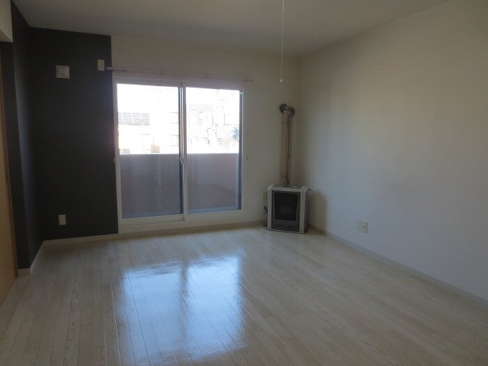 物件内観写真5　(居室)