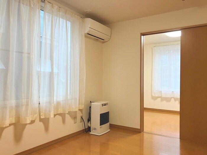 物件内観写真7　(居室)