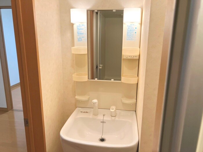 物件内観写真19　(洗面)