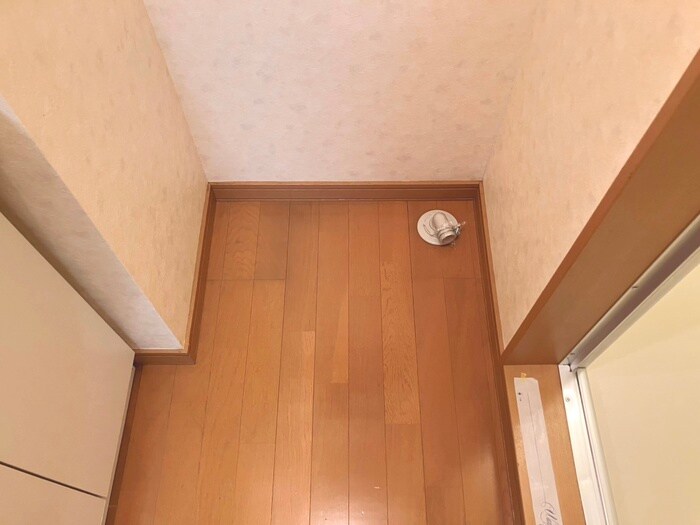 物件内観写真20　(洗濯機置場)