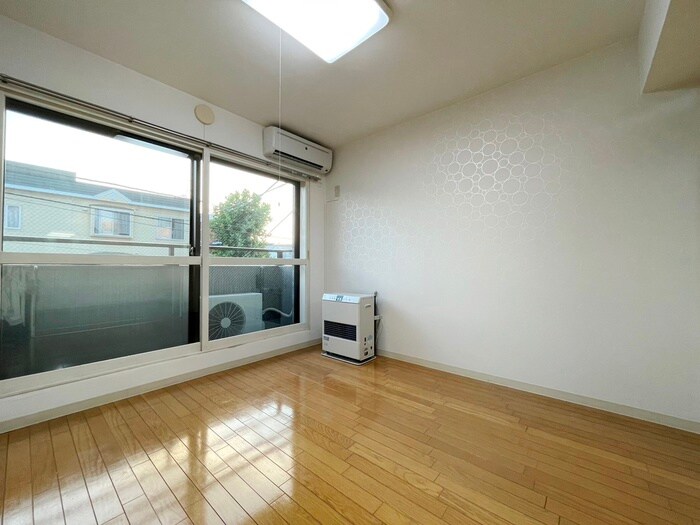 物件内観写真10　(居室)