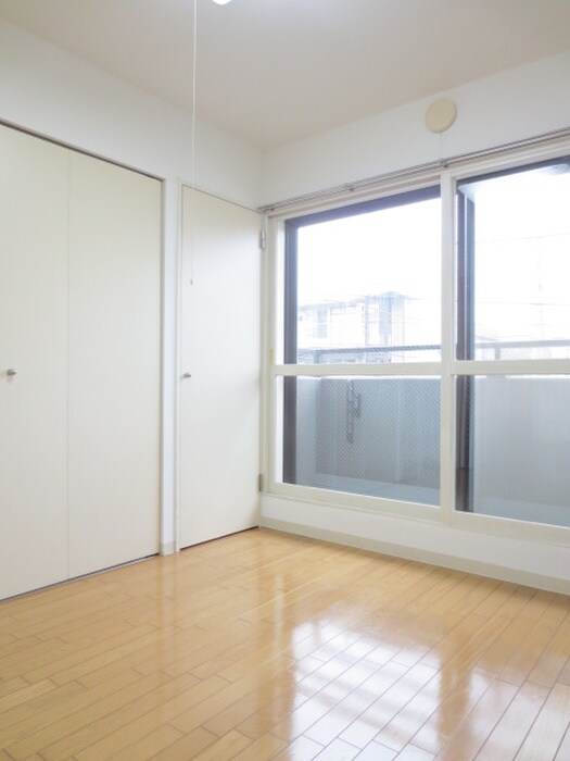 物件内観写真21　(居室)