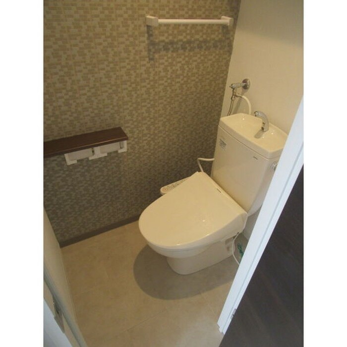 物件内観写真11　(トイレ)