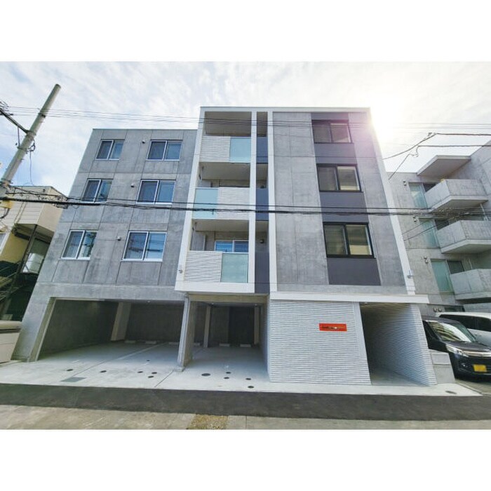 物件外観写真1　(外観写真)