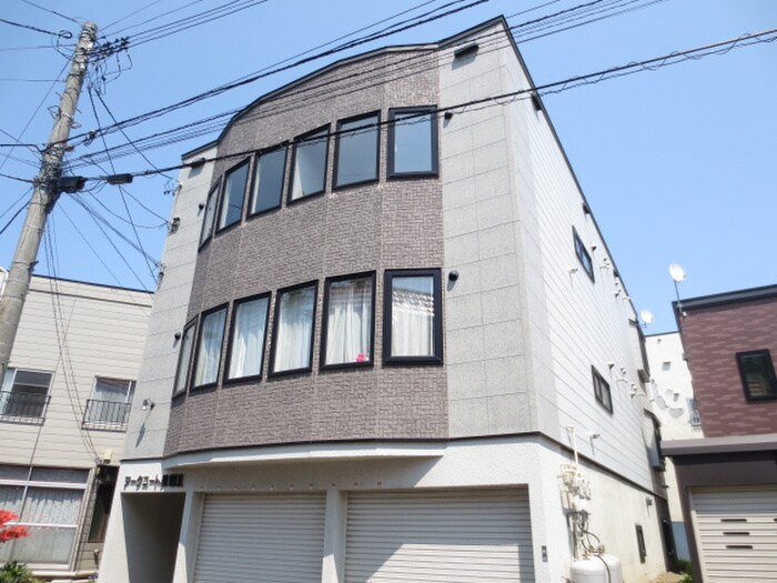 物件外観写真1　(外観写真)