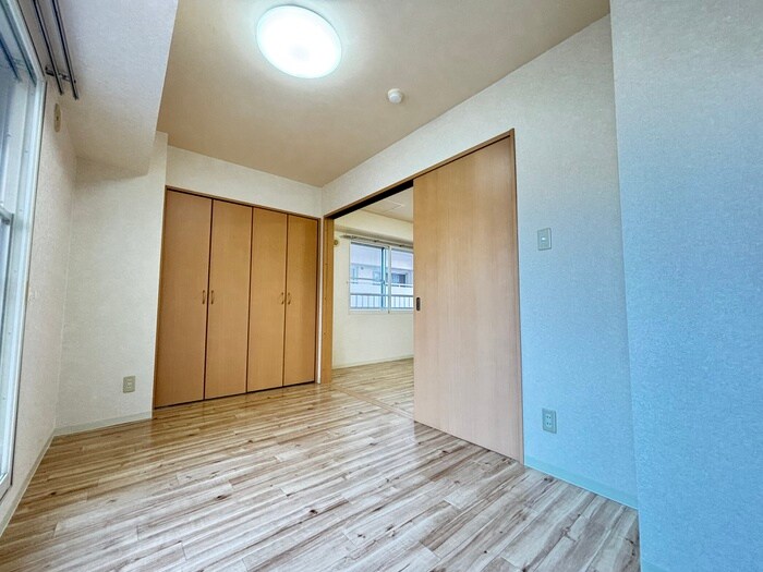 物件内観写真15　(居室)