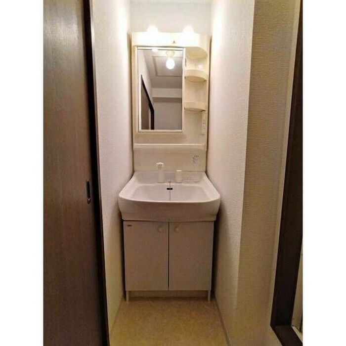 物件内観写真12　(洗面)