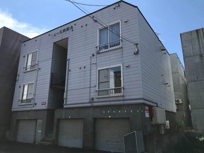 物件外観写真1　(外観写真)