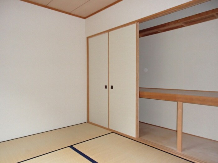 物件内観写真6　(内観写真)