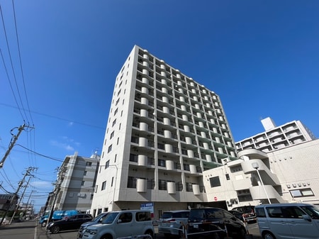 ステ－ションハイツ山本外観写真