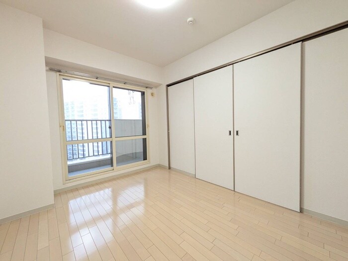 物件内観写真10　(居室)