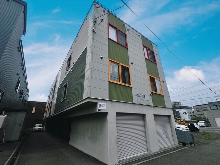 物件外観写真2　(外観写真)