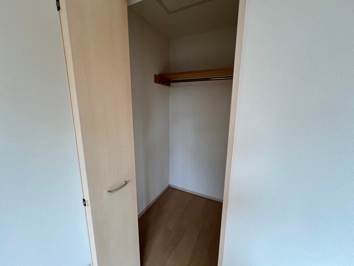物件内観写真13　(収納)