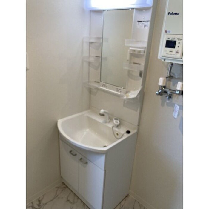 物件内観写真3　(洗面)