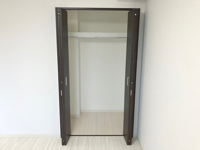 物件内観写真16　(内観写真)