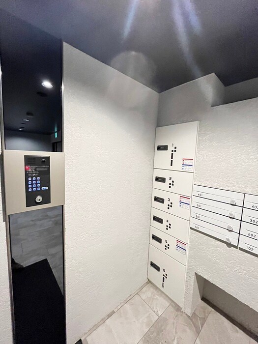 物件外観写真5　(建物設備)