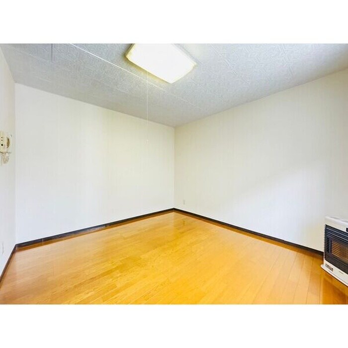 物件内観写真5　(居室)