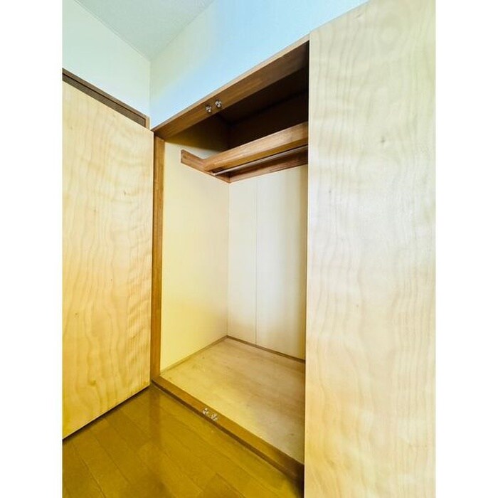 物件内観写真6　(収納)