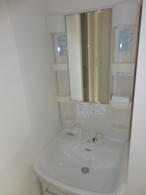 物件内観写真10　(洗面)