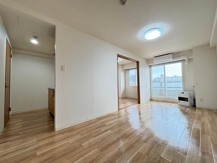 物件内観写真7　(居室)