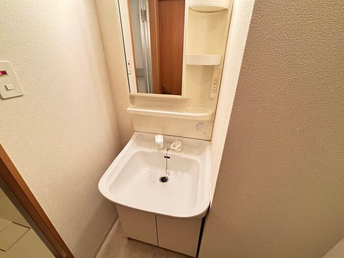 物件内観写真14　(トイレ)