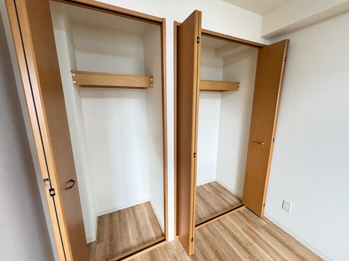 物件内観写真16　(収納)