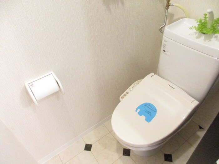 物件内観写真15　(トイレ)