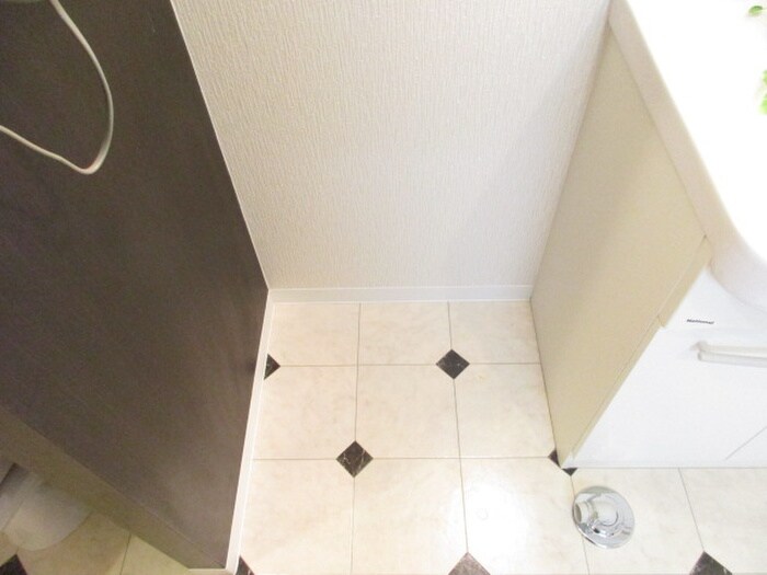 物件内観写真22　(洗濯機置場)