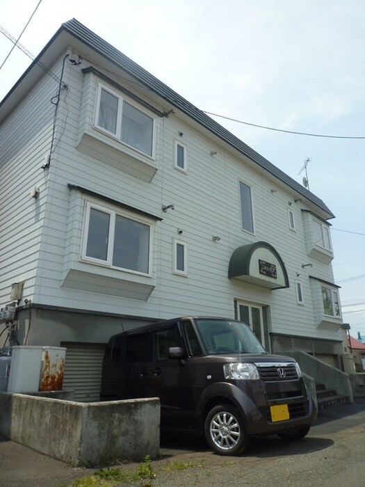 物件外観写真3　(外観写真)