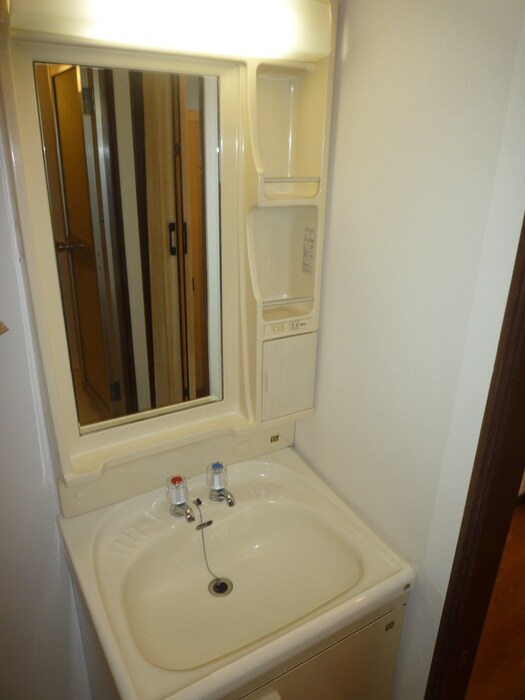 物件内観写真13　(洗面)